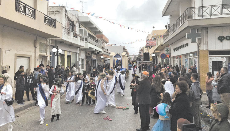 Το Αρκαλοχώρι δεν το βάζει κάτω και το απέδειξε και στο καρναβάλι!