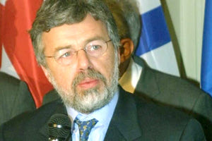 Στα άκρα η διαμάχη για την “Ελευθερία”: Συνελήφθη ο πρώην ευρωβουλευτής της Νέας Δημοκρατίας Γιώργος Δημητρακόπουλος