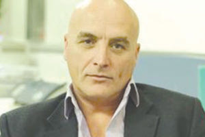 ί ο Βασίλης Λαμπρόπουλος