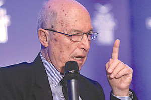 Κώστας Σημίτης