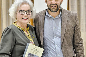 η  παρουσίαση του βιβλίου της Μαρίας Πιτσικάκη με τίτλο «Τα φυτά και τα βότανα της Κρήτης στην υγεία μας και στην ομορφιά μας»