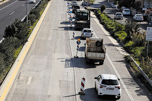 οι εργασίες ασφαλτόστρωσης επί του Βόρειου Οδικού Άξονα