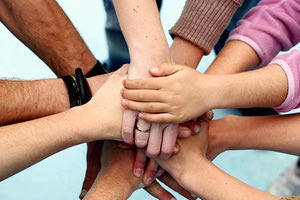 Βοήθεια - αλληλεγγύη