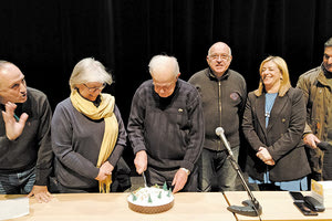 Στην κοπή της πίτας του Συλλόγου Εργαζομένων του Δήμου Ηρακλείου παρέστη  ο δήμαρχος Βασίλης Λαμπρινός