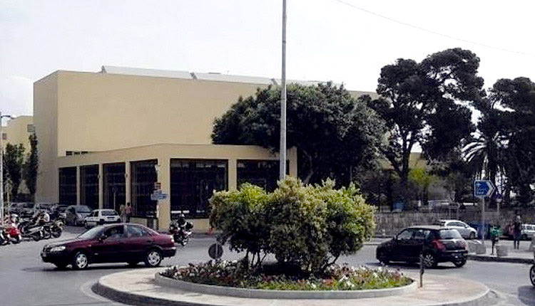 Πλατεία Αρχαιολογικού Μουσειου Ηρακλείου