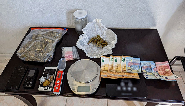 Τους έπιασαν με 200 γραμ. χασίς