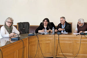 Λότζια για τα καταπατημένα ακίνητα