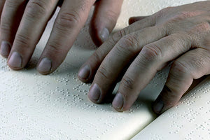 εκμάθηση συστήματος γραφής και ανάγνωσης τυφλών Braille