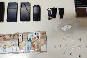 κατοχή και διακίνηση ναρκωτικών ουσιών στο Ρέθυμνο