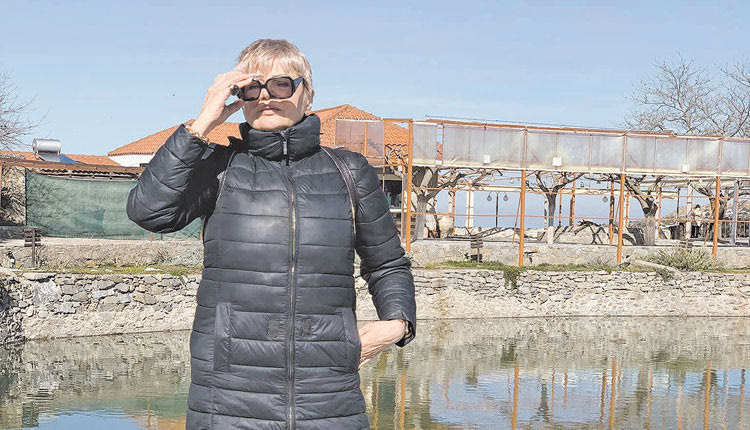 Θρηνούν για την Αννίκα μετά τη μοιραία παράσυρση
