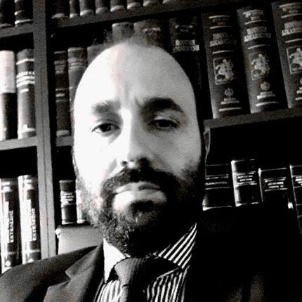 Ο δικηγόρος της οικογένειας του αδικοχαμένου Tyrell, κ. Γιάννης Κωνσταντουδάκης 