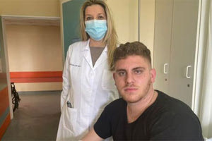 Ο Άγγελος βοήθησε στον απεγκλωβισμό τραυματιών