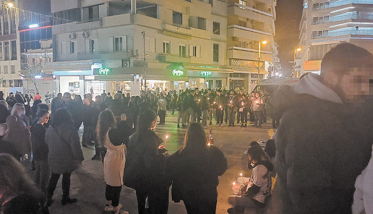  ΣΤΙΣ ΕΠΑΛΞΕΙΣ ΟΙ ΜΑΘΗΤΕΣ
Σιωπηρός... ξεσηκωμός για το δυστύχημα των Τεμπών