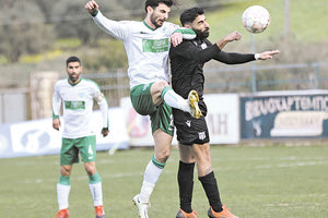 Στιγμιότυπο από το χθεσινό παιχνίδι στις Αρχάνες όπου ο Γιούχτας επικράτησε εύκολα με 5-1 του ΑΟΤ.