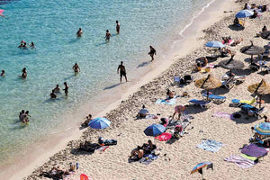 Οι Γερμανοί θέλουν πολύ να ταξιδέψουν