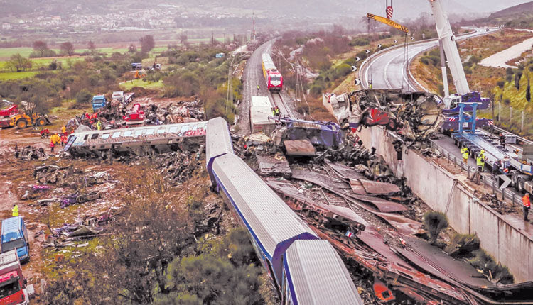 Άδεια ασθενείας καταγγέλλεται ότι έδωσε ο γιατρός