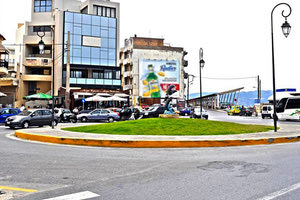 Η σημερινή εικόνα της πλατείας 18 Αγγλων