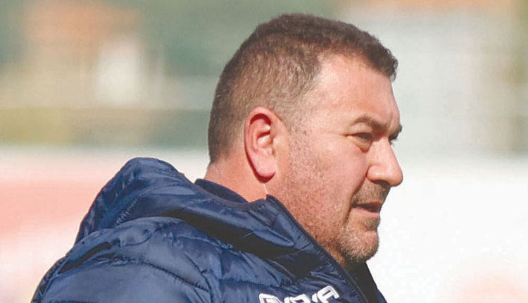 Μετά το χθεσινό ματς ο Μιχάλης Κουτεντάκης αποτελεί παρελθόν από τον πάγκο του ΑΟΤ καθώς υπέβαλε την παραίτηση του.