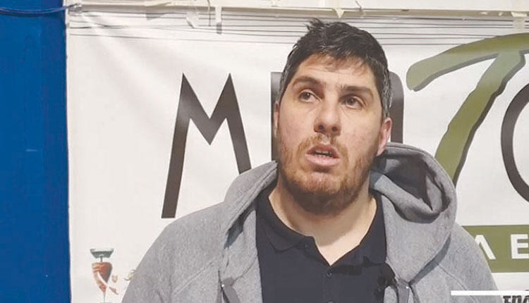 Ο Γιάννος Τζάνης