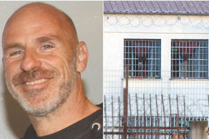 ο συγγραφέας Στέφανος Ξενάκης