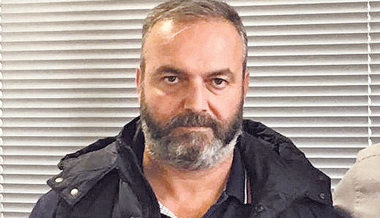 Ο Μανώλης Ορφανουδάκης