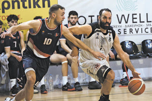 Ο Τσερκιτσόγλου σε φάση από το ματς με τον Πρωτέα