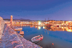 Ζεσταίνει τις μηχανές της η βαριά βιομηχανία του νησιού