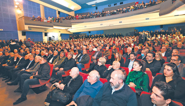  Η ΕΚΔΗΛΩΣΗ ΣΤΟ ΗΡΑΚΛΕΙΟ
«Πάρτε το ΠΑΣΟΚ στα χέρια σας...»