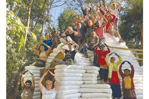 ΕΘΕΛΟΝΤΕΣ ΗΡΑΚΛΕΙΟΥ: Δίνουν και την ψυχή τους για το Νεπάλ!