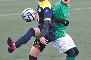 Στιγμιότυπο από την αναμέτρηση Ομόνοια-ΠΟΗ.