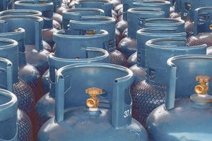 Ξεσηκωμός στη Φοινικιά για την υπαίθρια αποθήκη με τις φιάλες υγραερίου