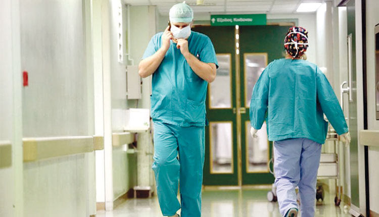 Τεράστια τα κενά θέσεων στα νοσοκομεία