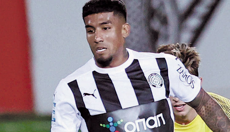 Σαντιάγκο Μοσκέρα  
ΑΓ: 	8 
Λ.Σ.: 	221 
Β/Α:	1/7
ΓΚΟΛ:	-
ΑΣΙΣΤ:	-