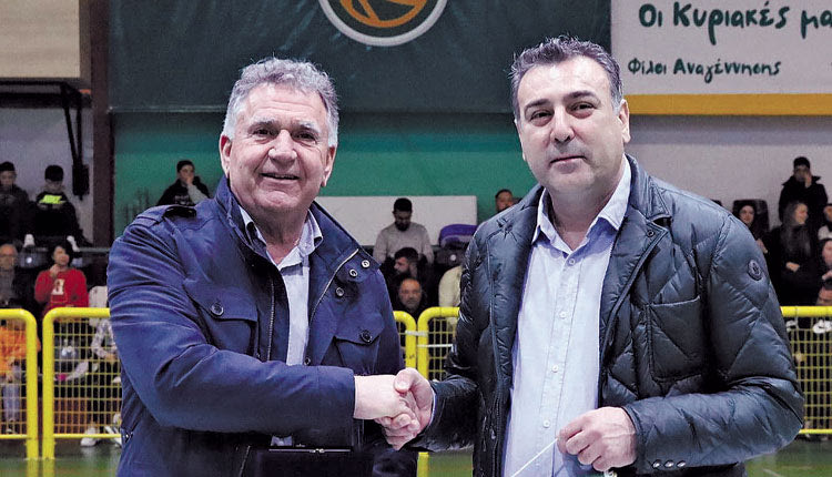 Τίμησε τον Περάκη η Αναγέννηση