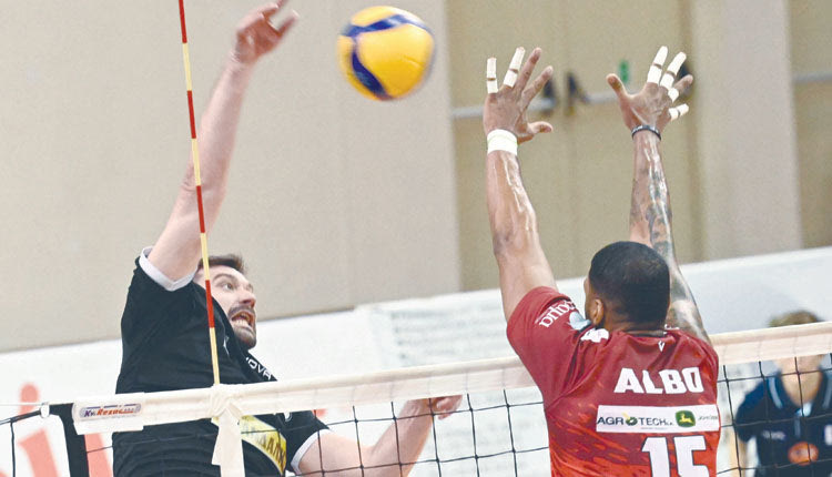 Τίτλοι τέλους πέφτουν στην τετραετή παρουσία του ΟΦΗ στα …σαλόνια του ελληνικού βόλεϊ.