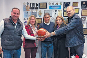 Από τη συνάντηση του κ. Αυγενάκη με το προεδρείο του ΣΒΕΚΗ