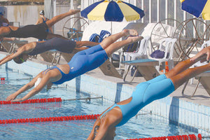 ΚΟΛΥΜΒΗΣΗ: Τέσσερα “δελφίνια” μας στις Πολυεθνείς Συναντήσεις