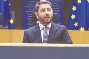 Φεύγει από την Ευρωβουλή ο Νίκος Ανδρουλάκης