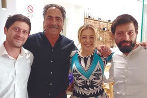 Στο Ηράκλειο βρέθηκε για μια συναυλία- και την τεχνολογία Eyeharp του δρ. Ζαχαρία Βαμβακούση-  η Νατάσα Μποφίλιου και όπως ήταν φυσικό δεν θα μπορούσε να μην γευτεί κρητικές γεύσεις.