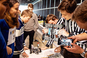 Δεύτερη στον Διεθνή Διαγωνισμό Ρομποτικής,  Robotiada 2023 η ομάδα Stable Dragons από το Ηράκλειο