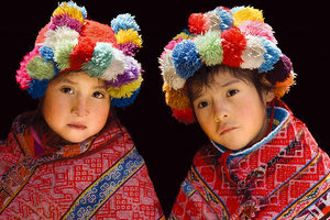 ατομική έκθεση φωτογραφίας της Αγγελικής Λαϊνά «Άνθρωποι-Τόποι» του κόσμου μας