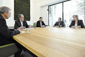 Σύσκεψη Ανδρουλάκη με τους σιδηροδρομικούς