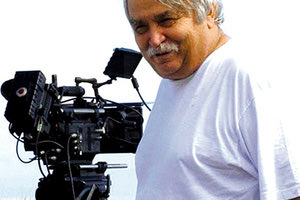 Έφυγε από τη ζωή ο βραβευμένος σκηνοθέτης Λάκης Παπαστάθης