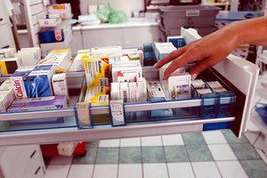 προμήθειες στα φάρμακα των νοσοκομείων