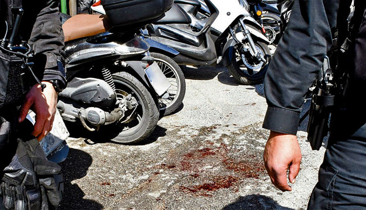 Τον μαχαίρωσαν έξω από το Εφετείο