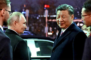 Ο πρόεδρος της Κίνας Σι Τζινπίνγκ στη Μόσχα