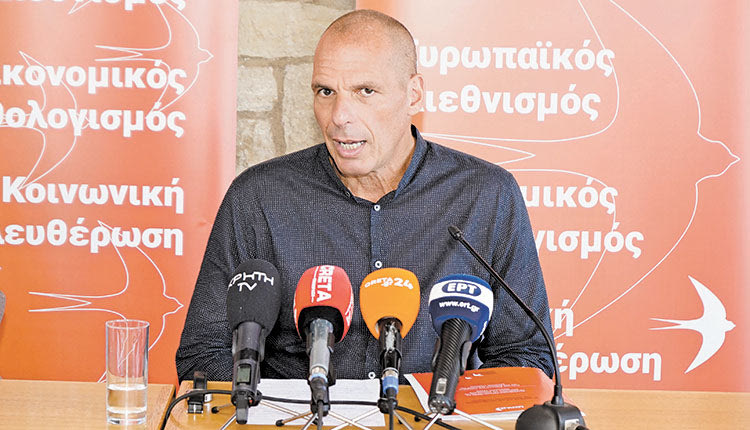 Περιοδεία στην Κρήτη πραγματοποιεί ο Γιάννης Βαρουφάκης