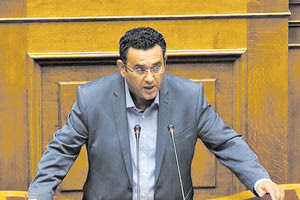 Ο Μανώλης Συντυχάκης