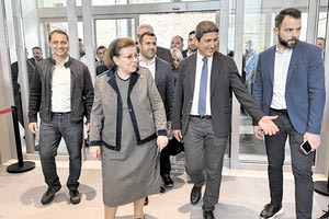 Η κ. Μενδώ́νη με τους κ.κ. Αυγενά́κη και Σενετάκη