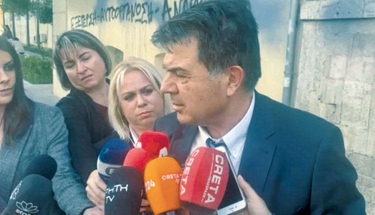 Ο συνήγορος του κατηγορούμενου, Διονύσης Βέρρας